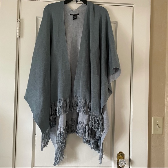 BCBG Maxazria Fringe Wrap  One Size Fits All Blue - Picture 1 of 11